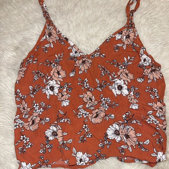 Forever 21 Floral Tank - Picture 3 of 3